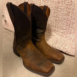 Ariat Brown Cowboy Boots with Distressed Leather and Square Toe